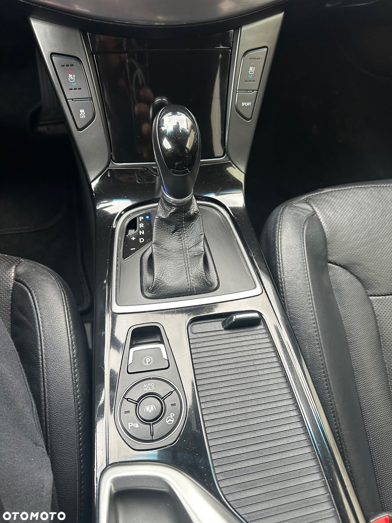 Hyundai i40 1.7 CRDi Premium - 13