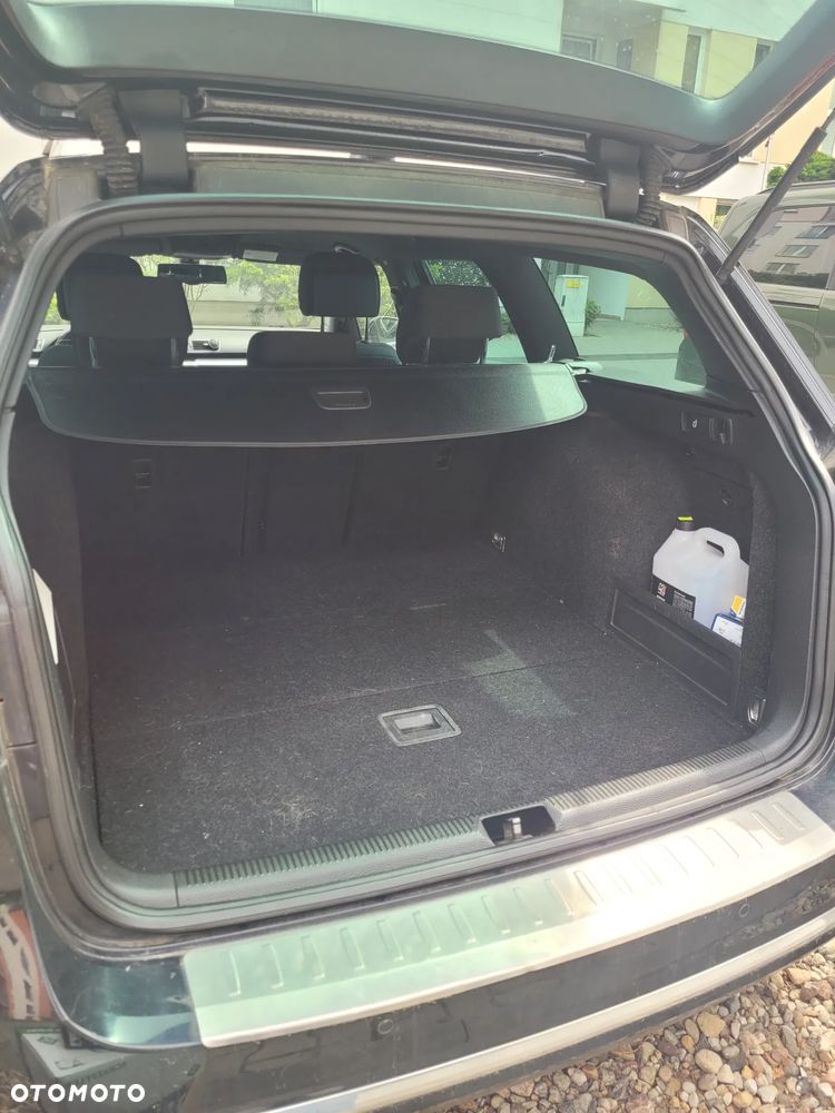 Volkswagen Passat 2.0 TDI Comfortline Optimum DSG - 8