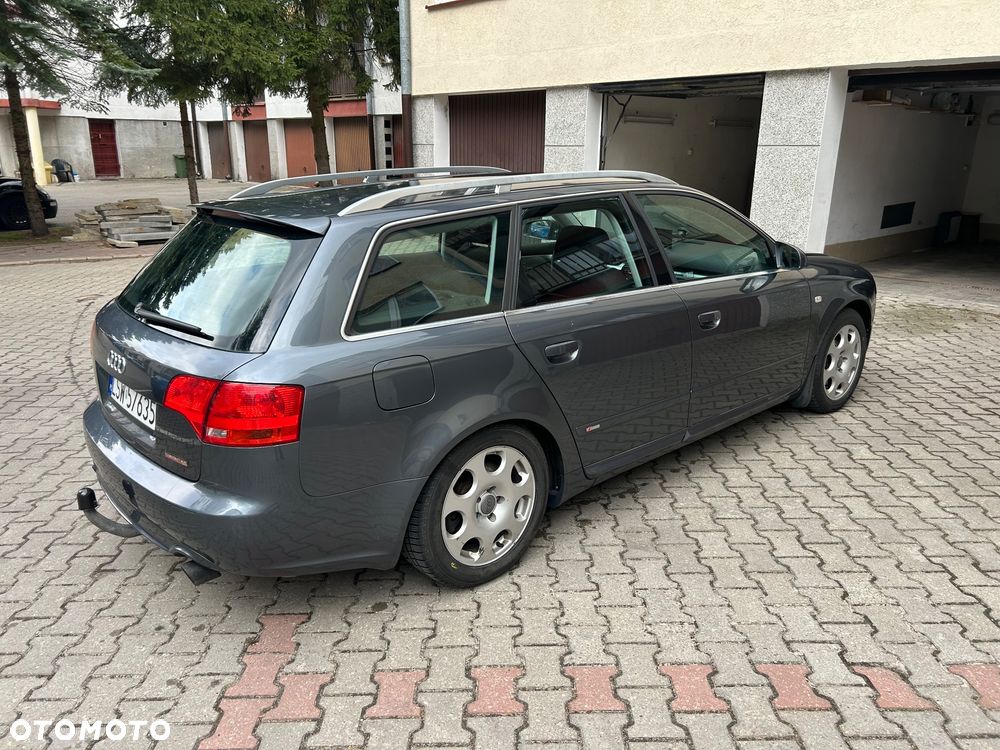Audi A4 Avant 2.0 T FSI quattro - 4