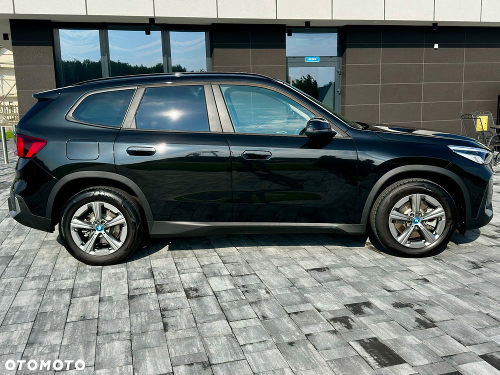 BMW X1 xDrive25e - 12