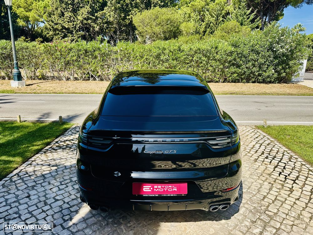 Porsche Cayenne GTS - 8