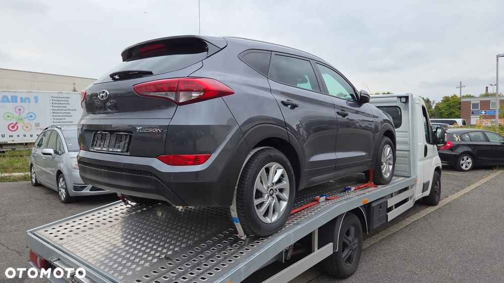 Hyundai Tucson blue 1.6 GDi 2WD Passion - 20