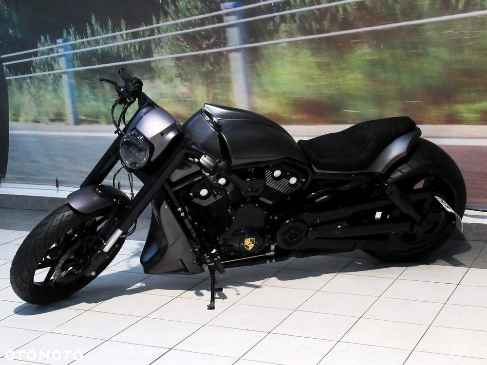 Harley-Davidson V-Rod Night Rod - 3