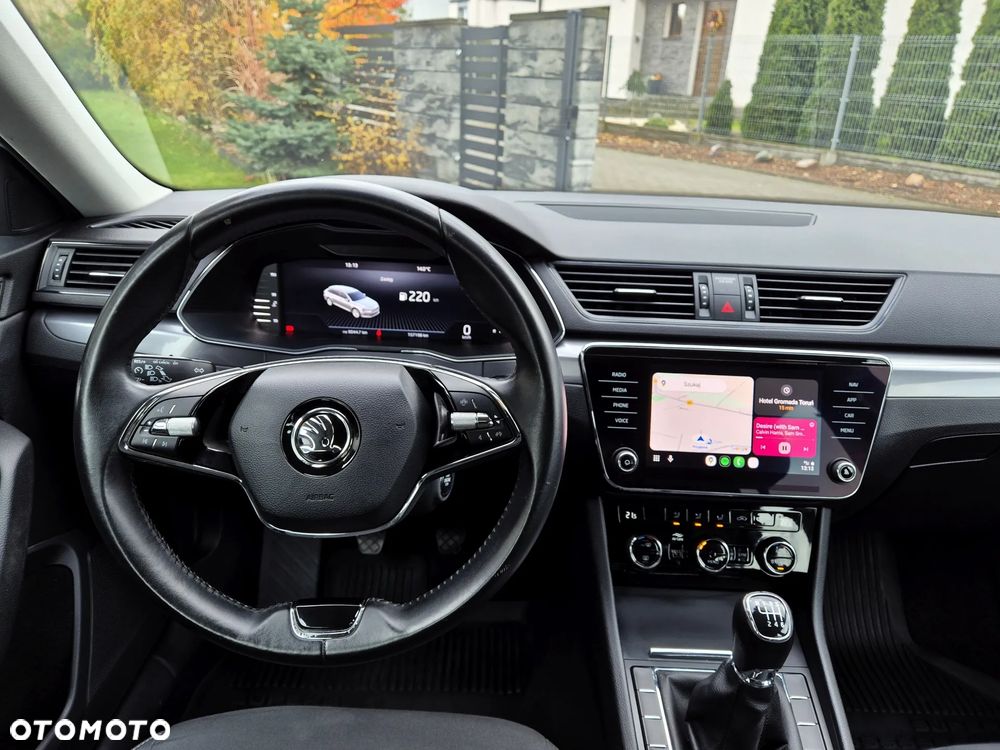 Skoda Superb 1.5 TSI Ambition - 16