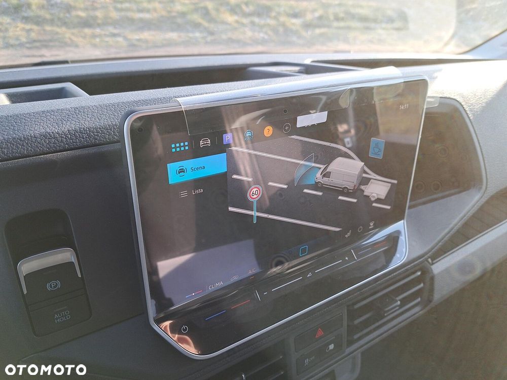 Volkswagen Crafter 30 furgon PRO - 16