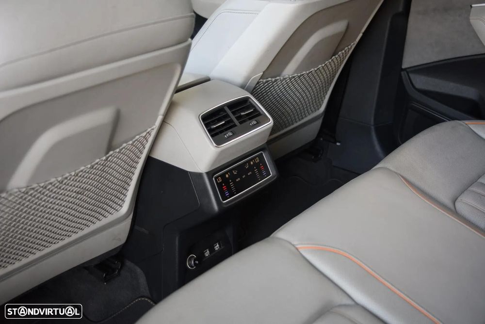 Audi e-tron 55 quattro - 41