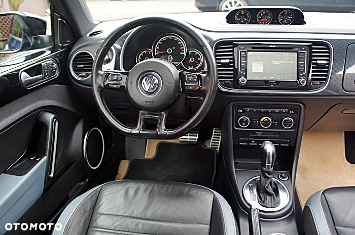 Volkswagen Beetle 2.0 TDI DSG DPF Exclusive Sport - 19