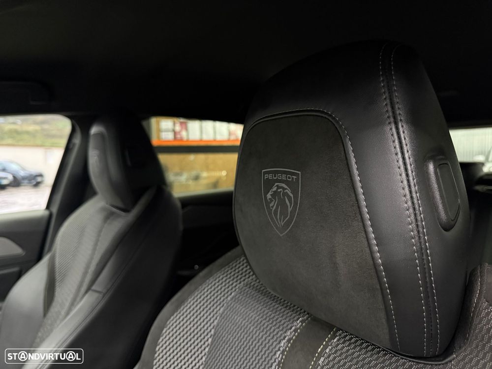 Peugeot 308 1.6 Hybrid GT Pack e-EAT8 - 24