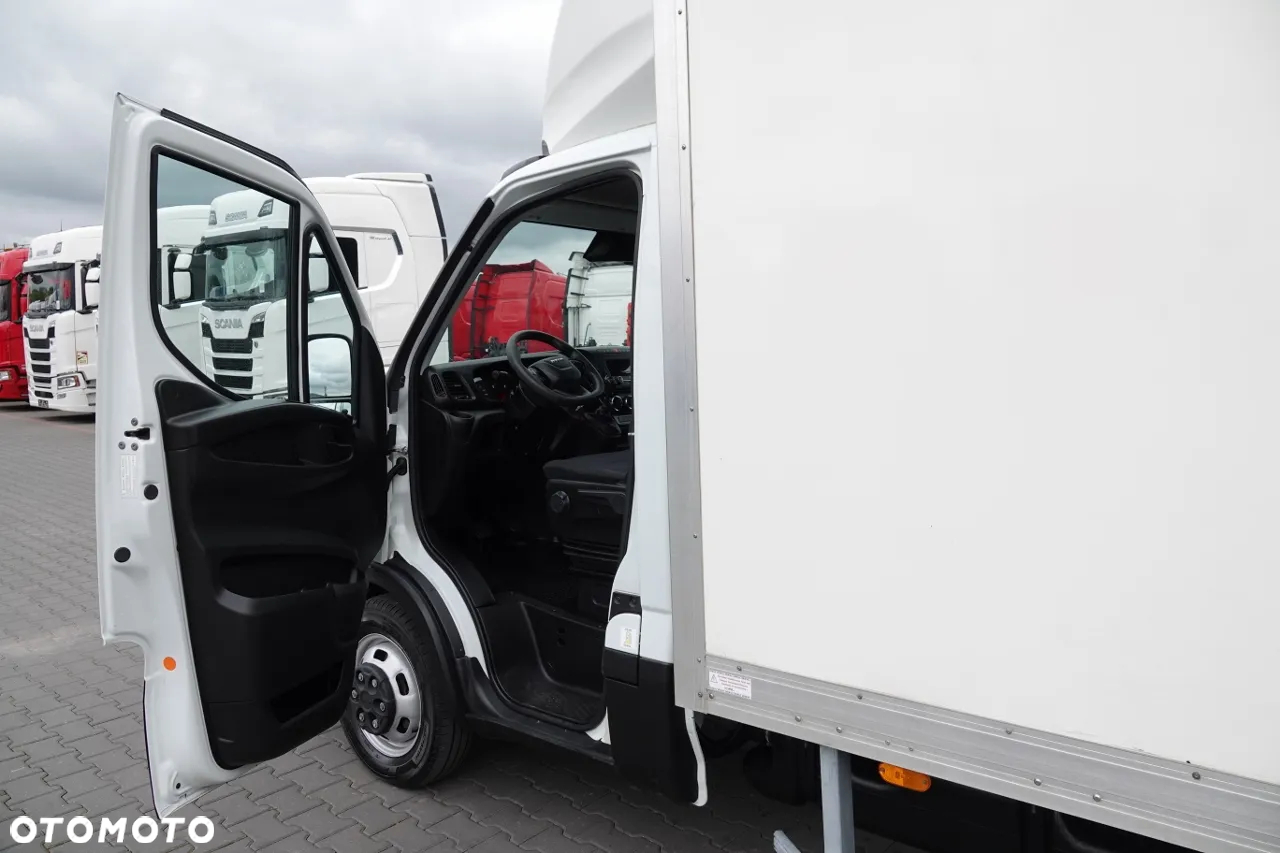 Iveco DAILY 3,0 D / KONTENER / 2020 ROK /BLIŹNIAK / SPROWADZONY / PO KONTRAKCIE SERWISOWYM - 21