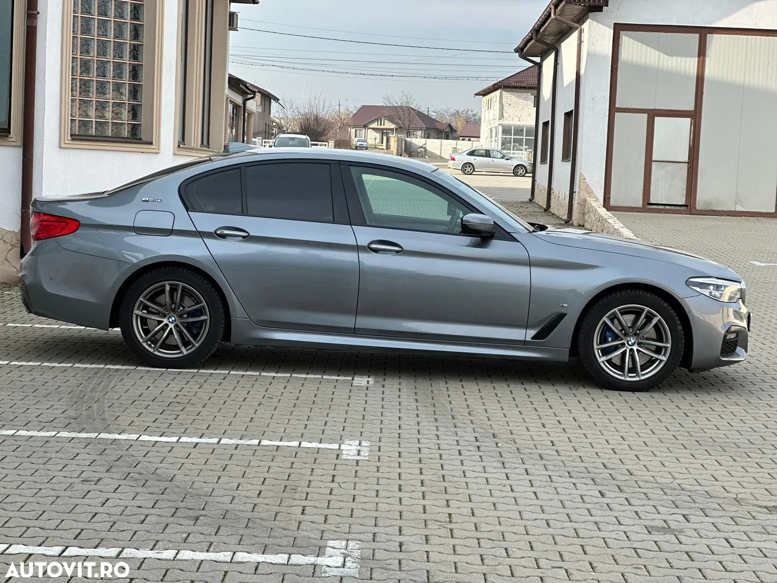 BMW Seria 5 530e iPerformance Aut. - 6