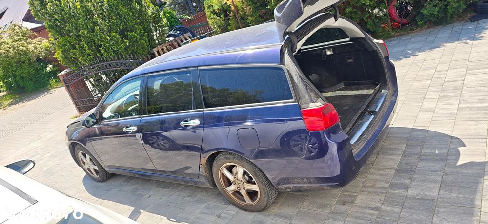 Honda Accord 2.0 Comfort - 11