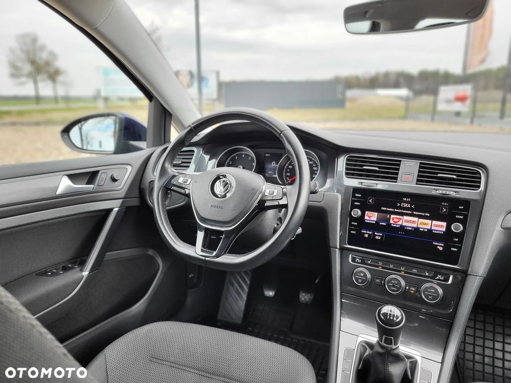 Volkswagen Golf 1.5 TSI BMT Evo Comfortline - 11