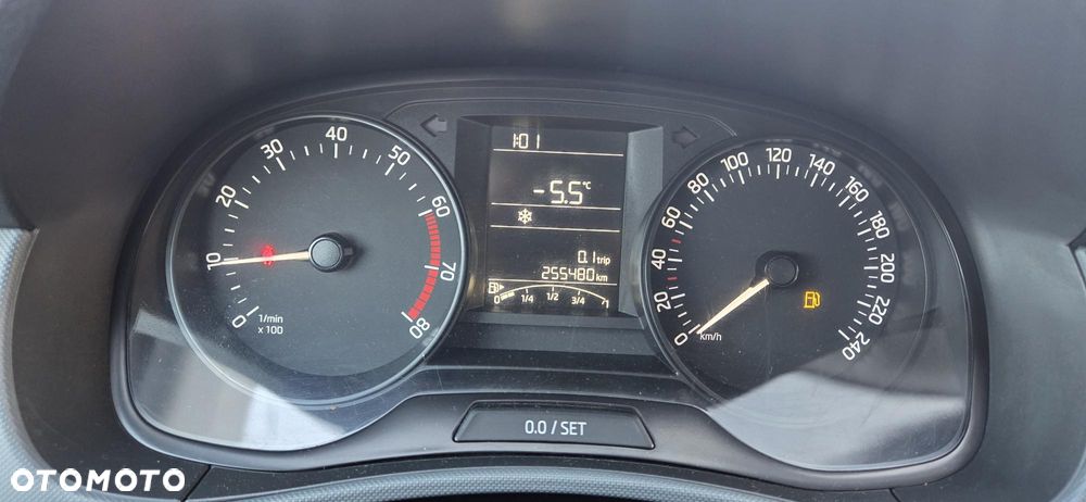 Skoda Fabia 1.2 TSI Ambition - 11