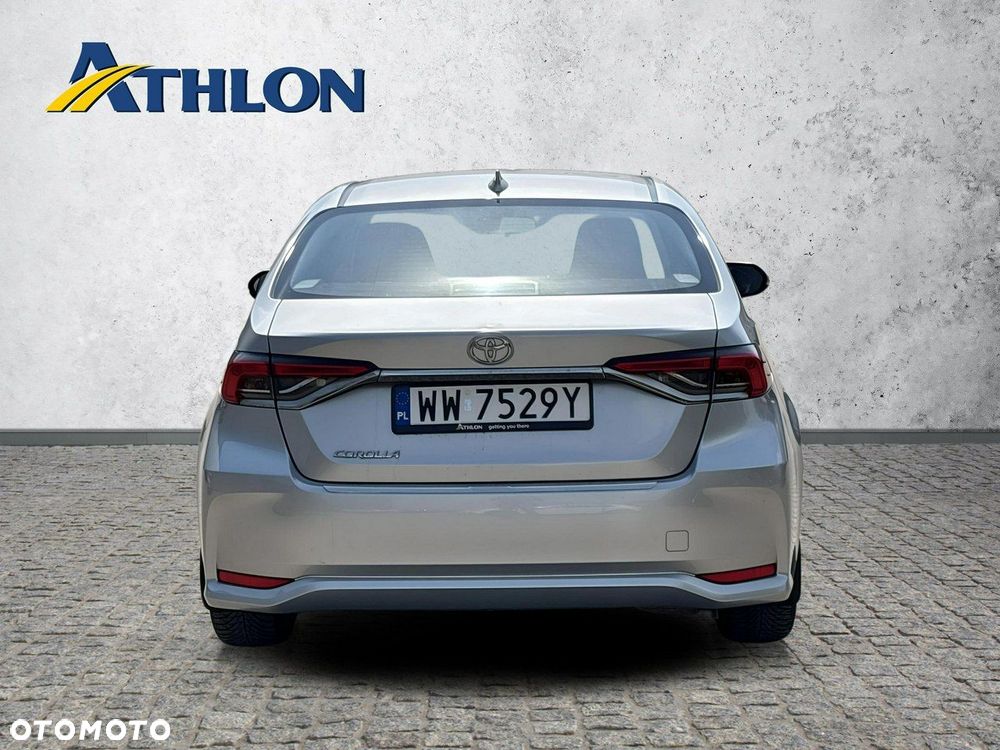 Toyota Corolla 1.5 Comfort - 4
