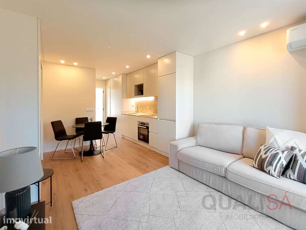 Apartamento T1+1 equipado e com varandas, localizado em S. Vítor em... - Grande imagem: 2/31
