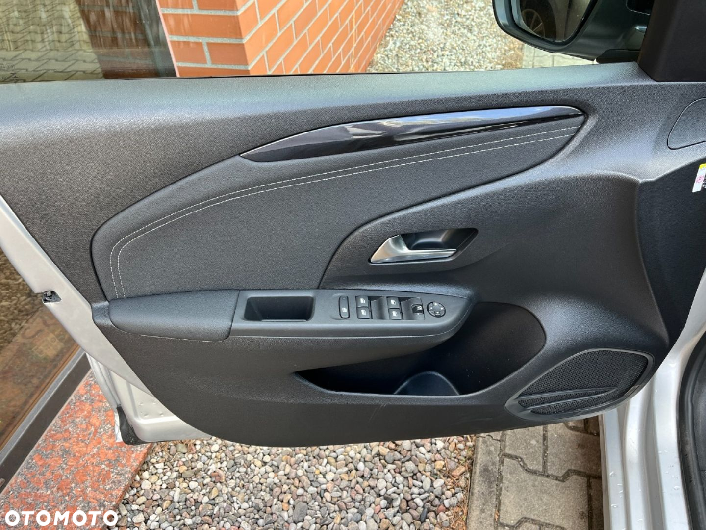 Opel Corsa 1.2 Elegance S&S - 17