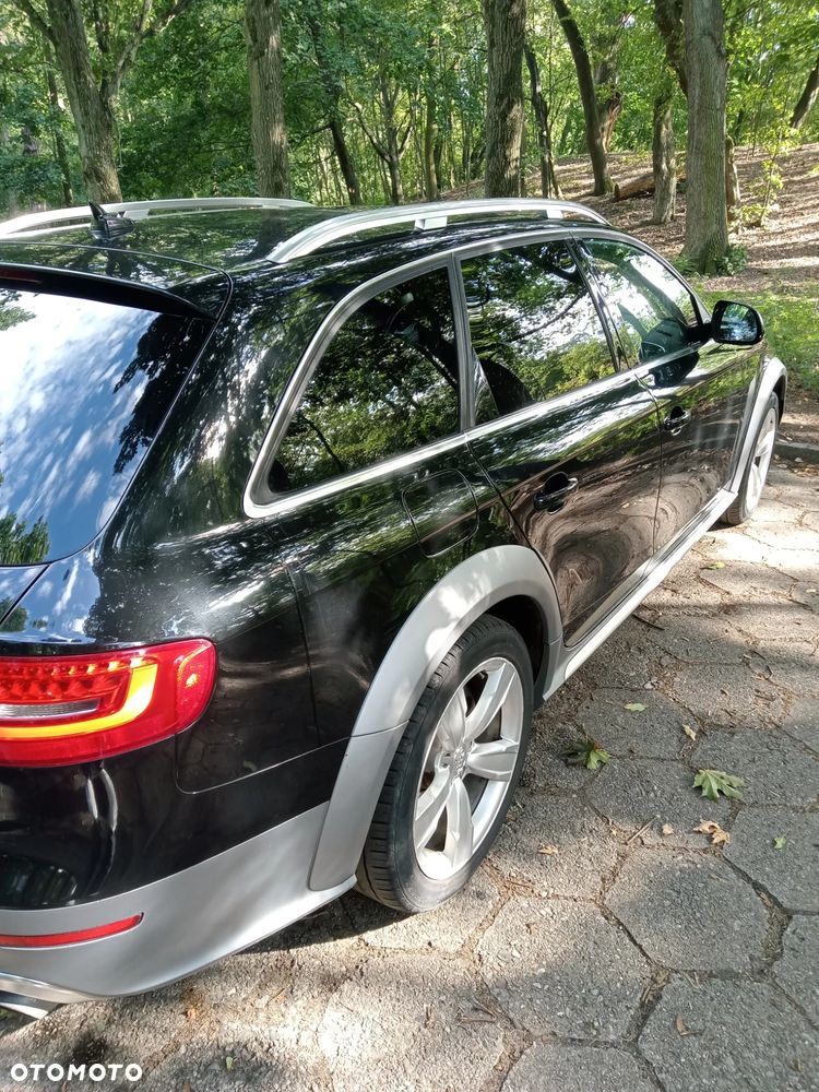 Audi A4 Allroad - 4