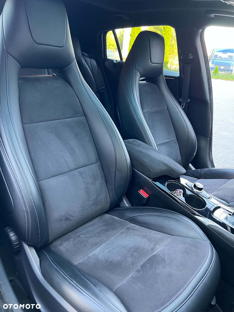 Infiniti Q30 2.2d Sport Tech AWD 7DCT - 20