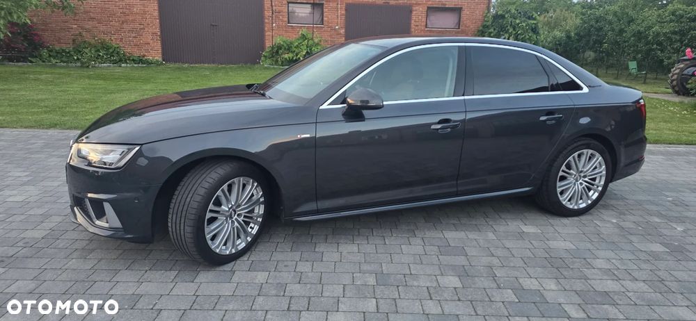 Audi A4 Limousine - 28