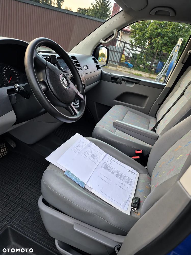 Volkswagen Transporter - 5