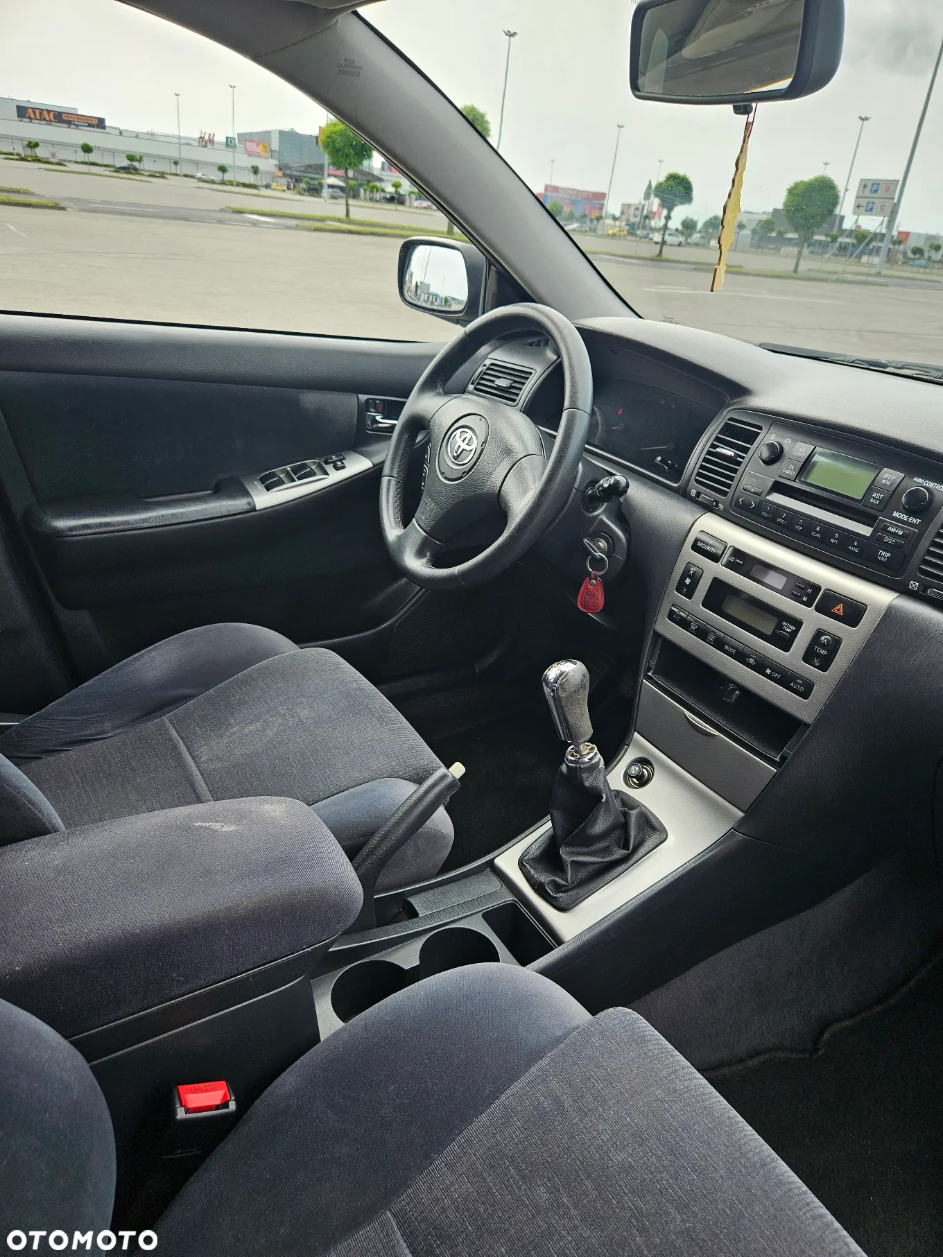 Toyota Corolla 1.6 VVT-i Sol - 9