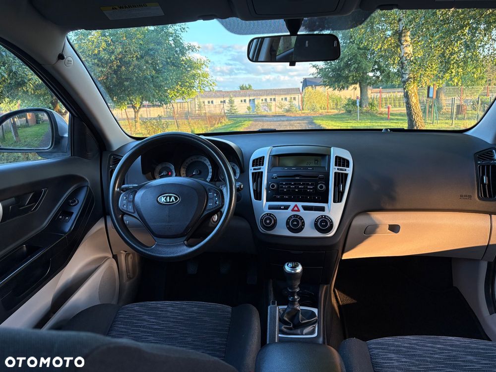 Kia Ceed 1.6 M - 15