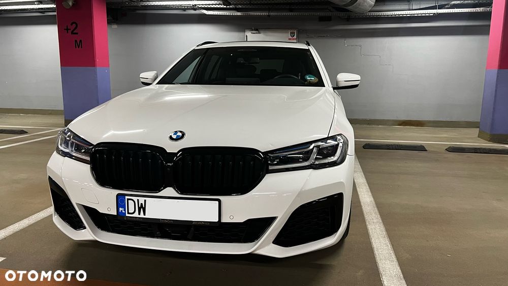 BMW Seria 5 520d xDrive M Sport Edition - 1