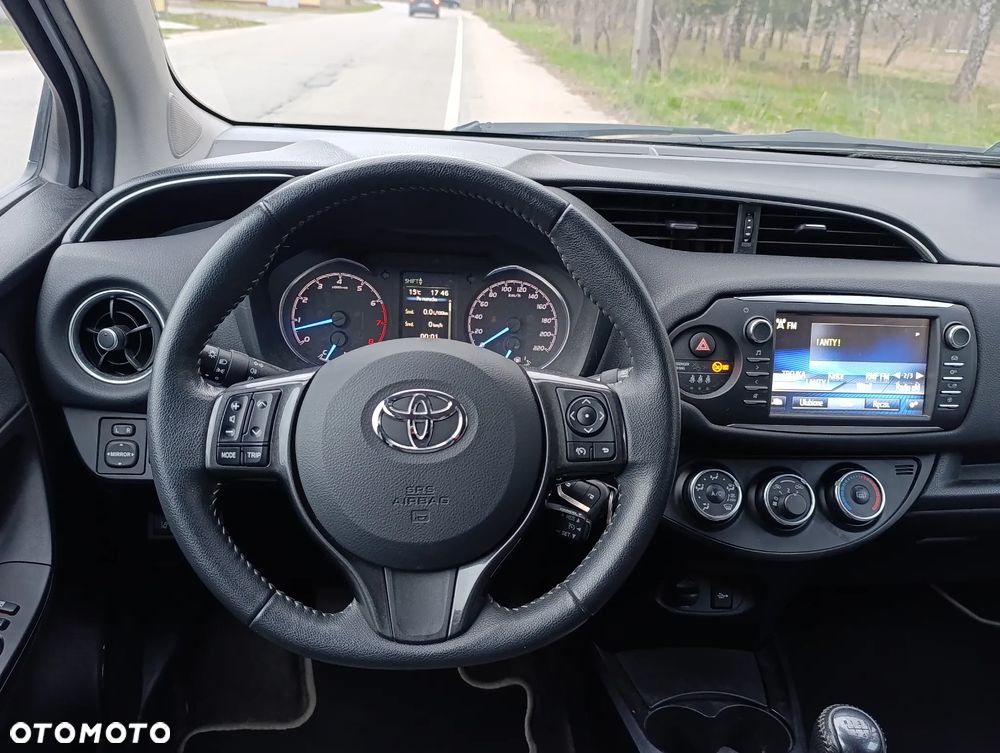 Toyota Yaris 1.5 20th Anniversary - 6