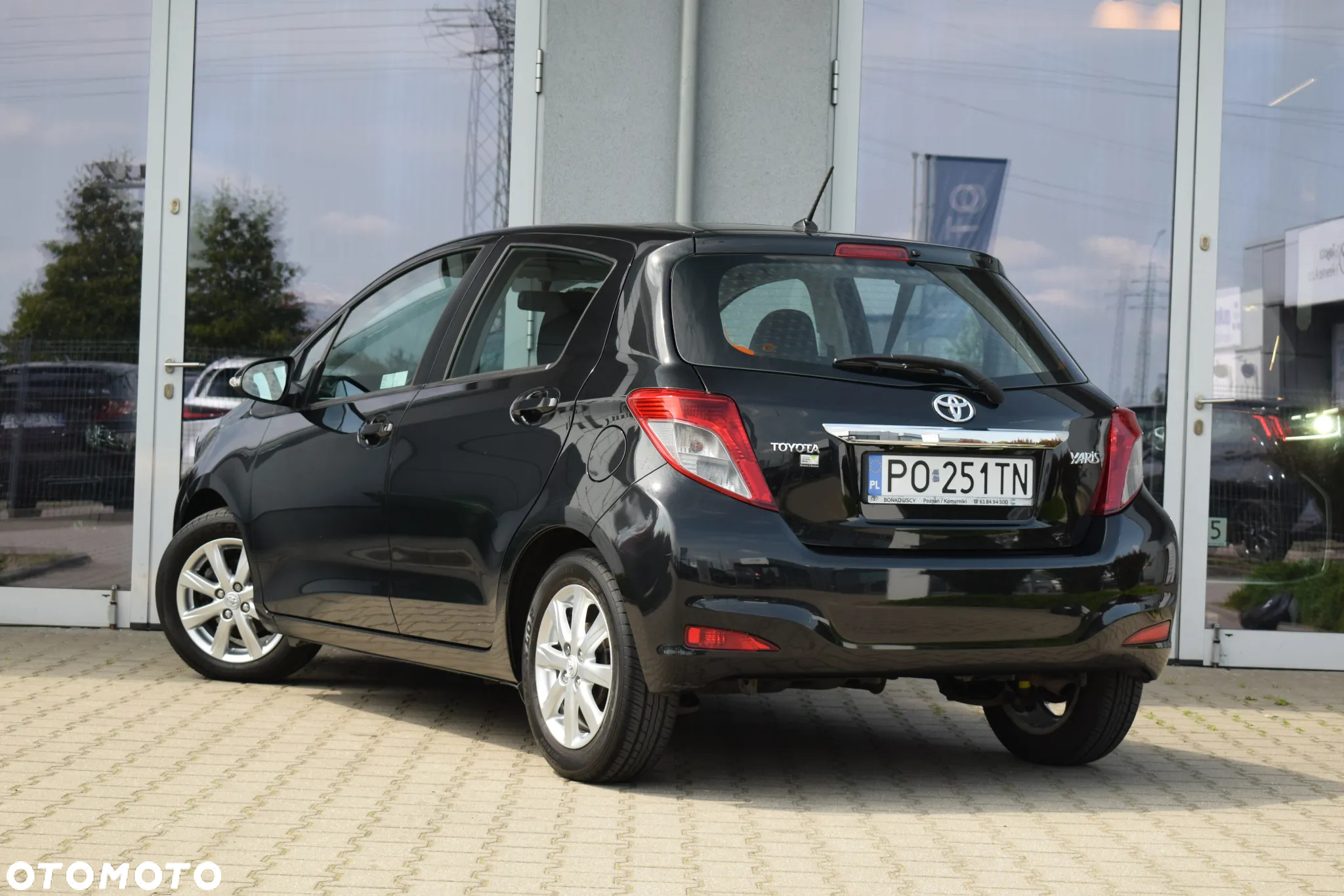Toyota Yaris 1.33 Prestige - 5