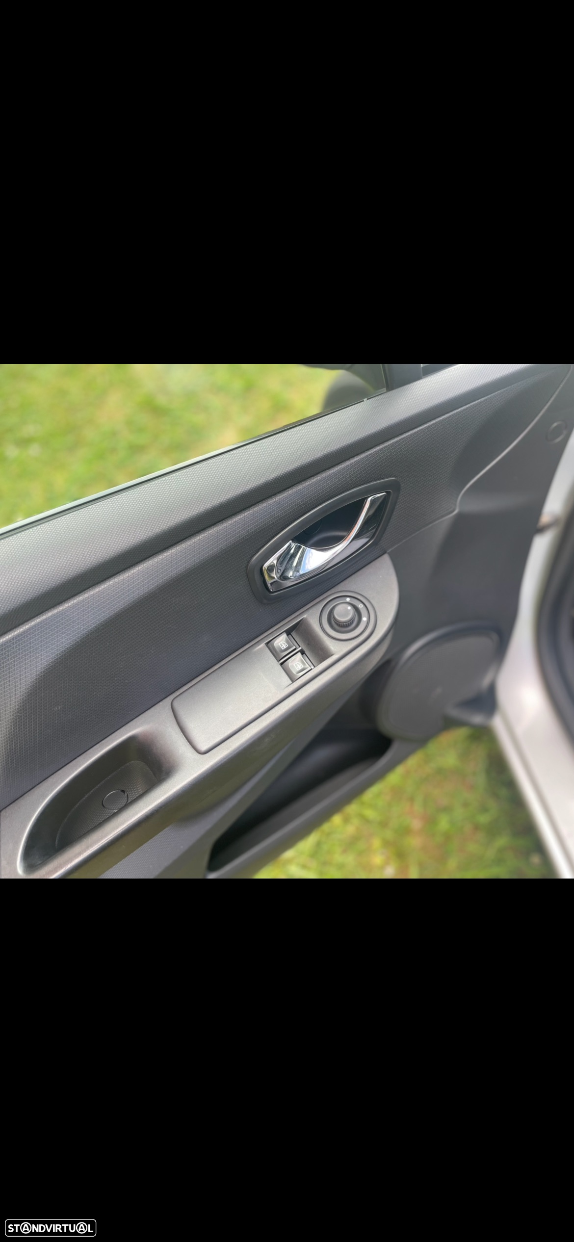 Renault Clio 1.2 16V Confort - 14