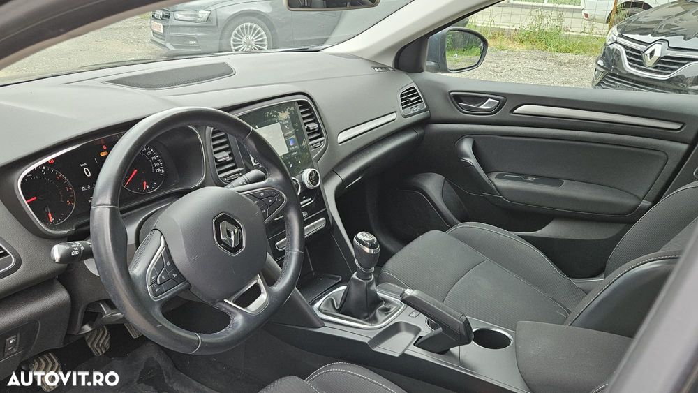 Renault Megane TCe 116 GPF Zen - 9