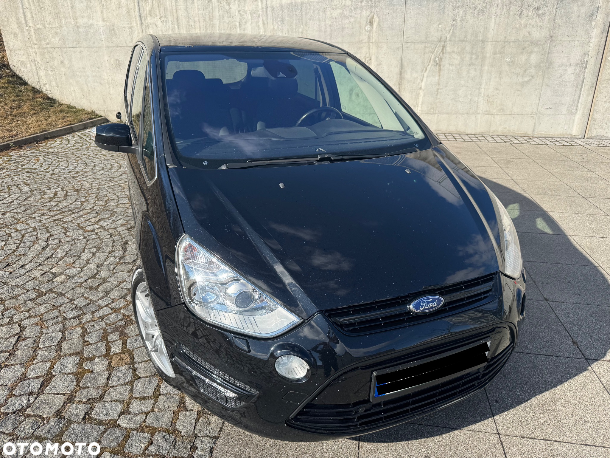 Ford S-Max 2.0 TDCi DPF Titanium X - 2