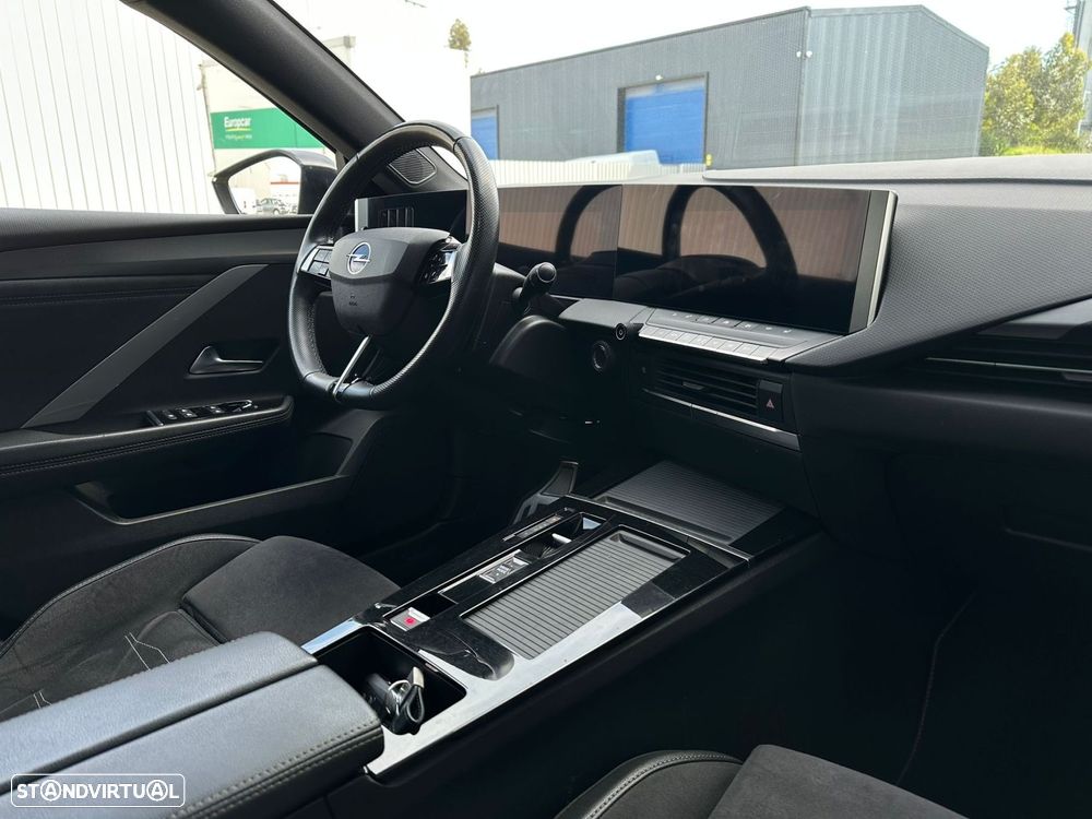 Opel Astra Ultimate - 13