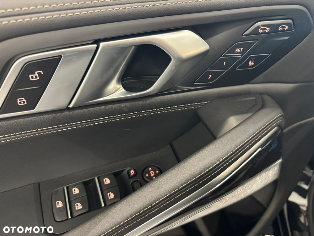 BMW X6 M60i mHEV sport - 8