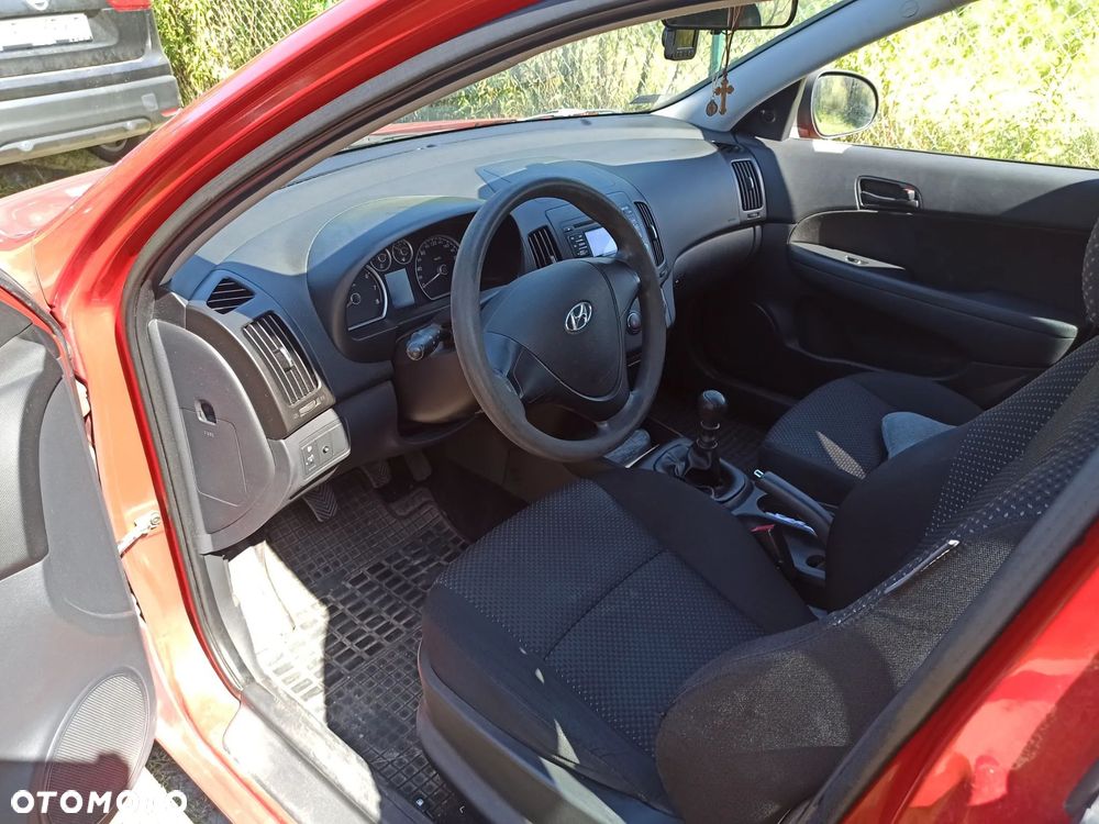 Hyundai i30 1.4 Base - 5