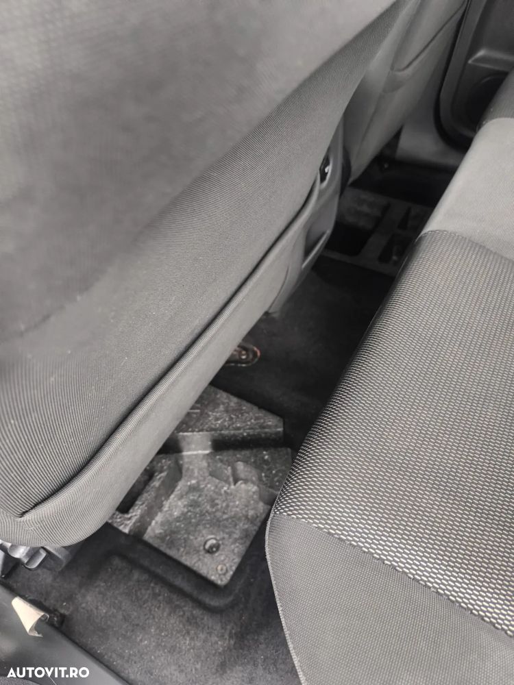 Ford Kuga 2.0 TDCi 4x4 Trend - 5