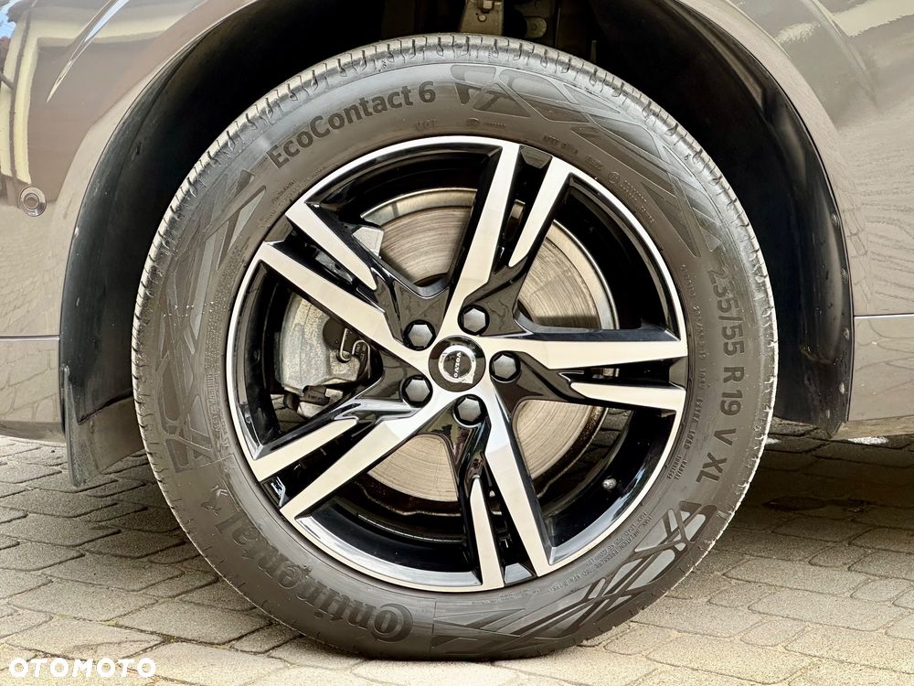Volvo XC 60 B4 D AWD R-Design - 15