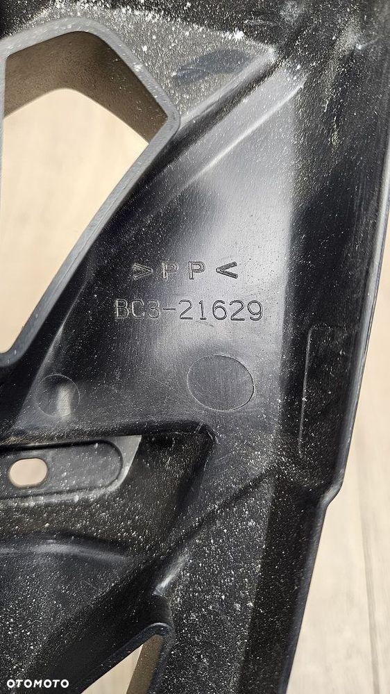 Uchwyt tablicy podświetlanie Yamaha T-Max 530 BC3-21629 - 13