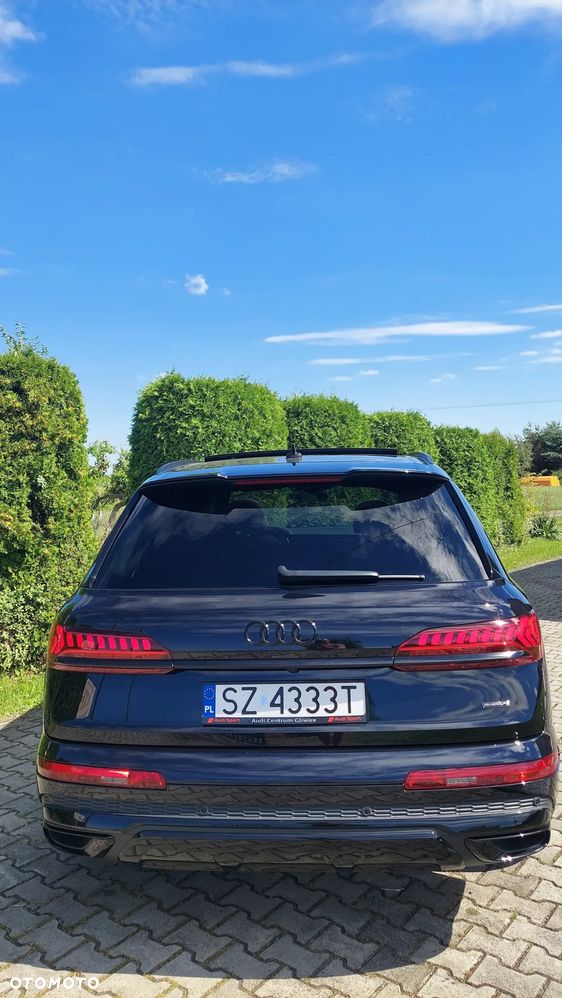 Audi Q7 55 TFSI quattro tiptronic S line - 13