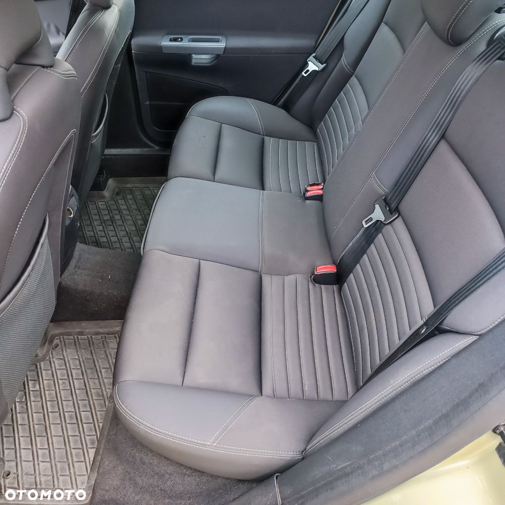 Volvo S40 2.4i Kinetic - 13