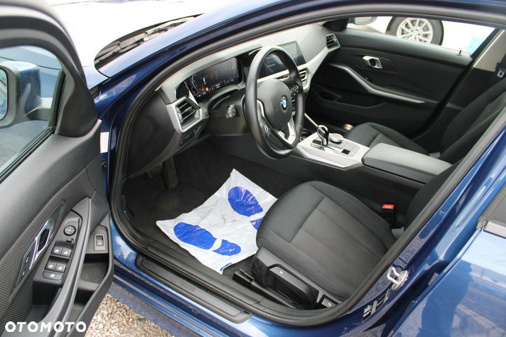 BMW Seria 3 - 20