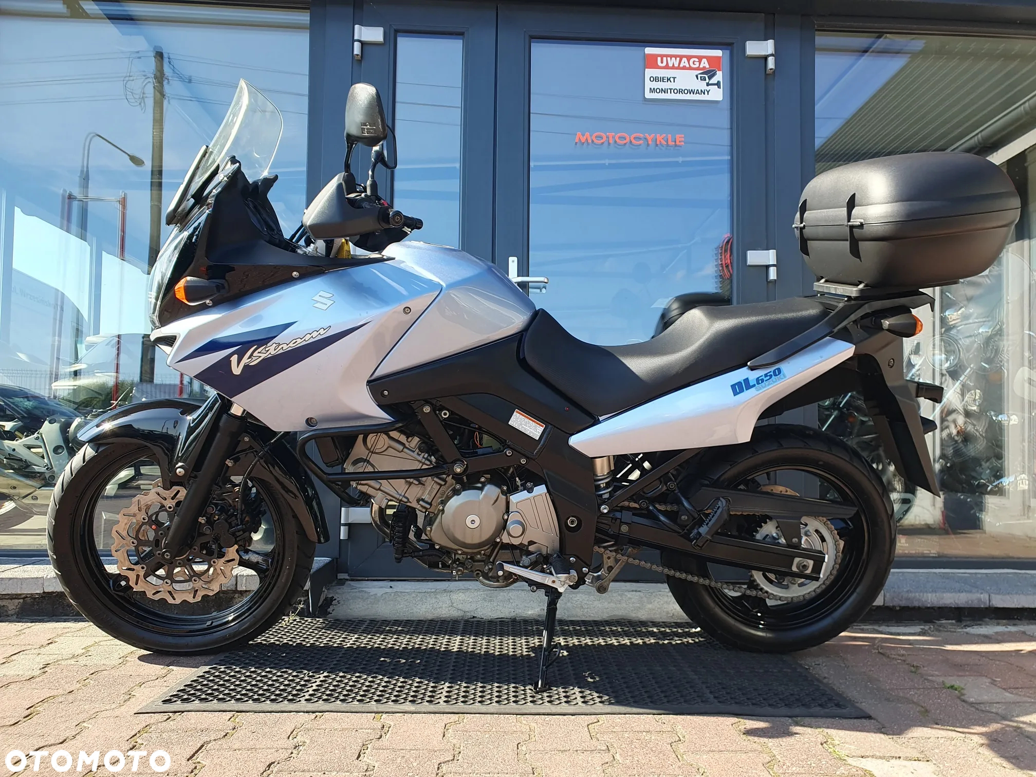 Suzuki DL - 6