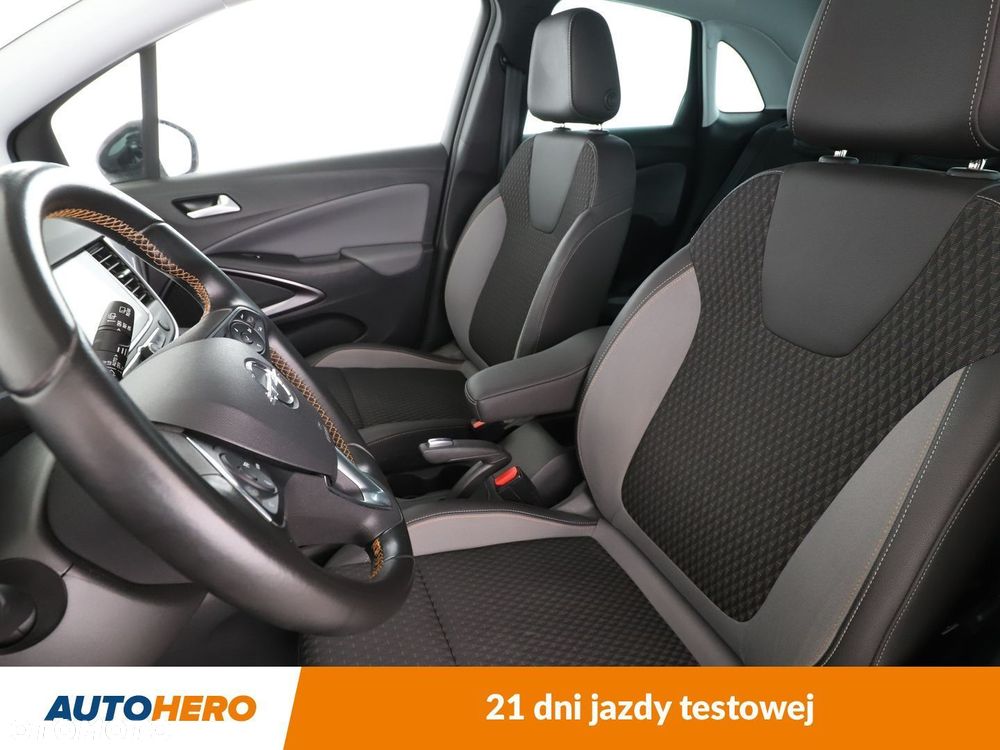 Opel Crossland X 1.2 T Design Line S&S - 10