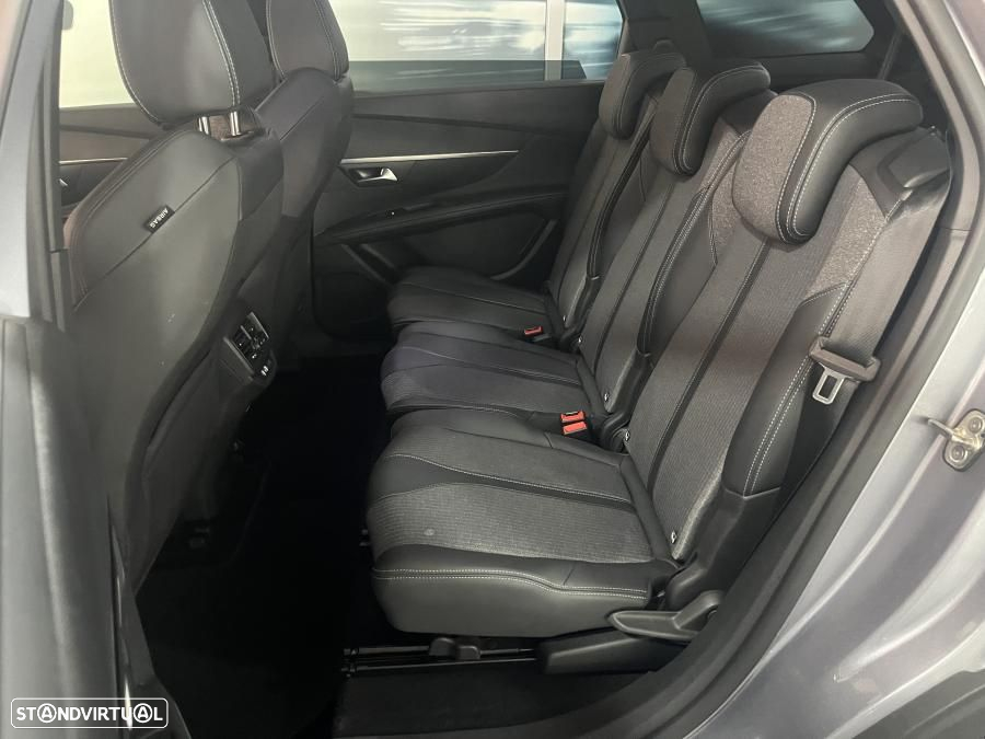 Peugeot 5008 1.5 BlueHDi Allure Pack EAT8 - 23