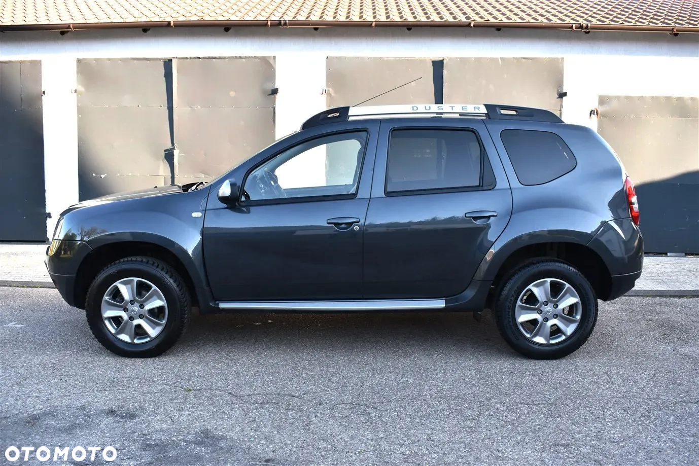 Dacia Duster 1.6 SCe Laureate S&S - 5
