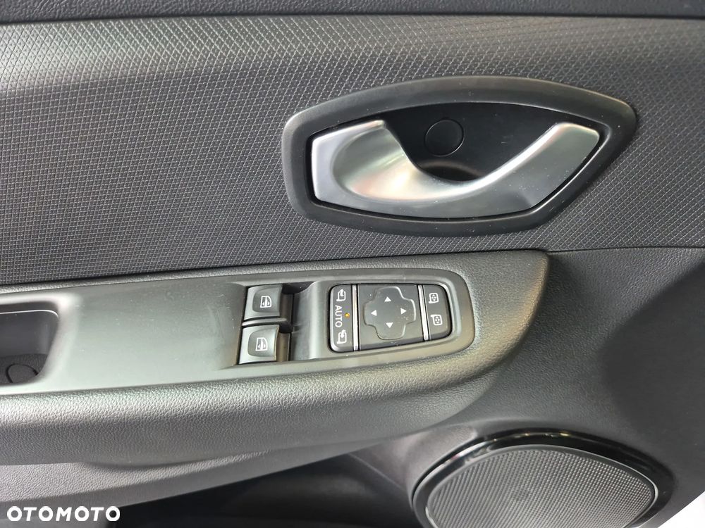 Renault Clio 0.9 Energy TCe Limited - 13