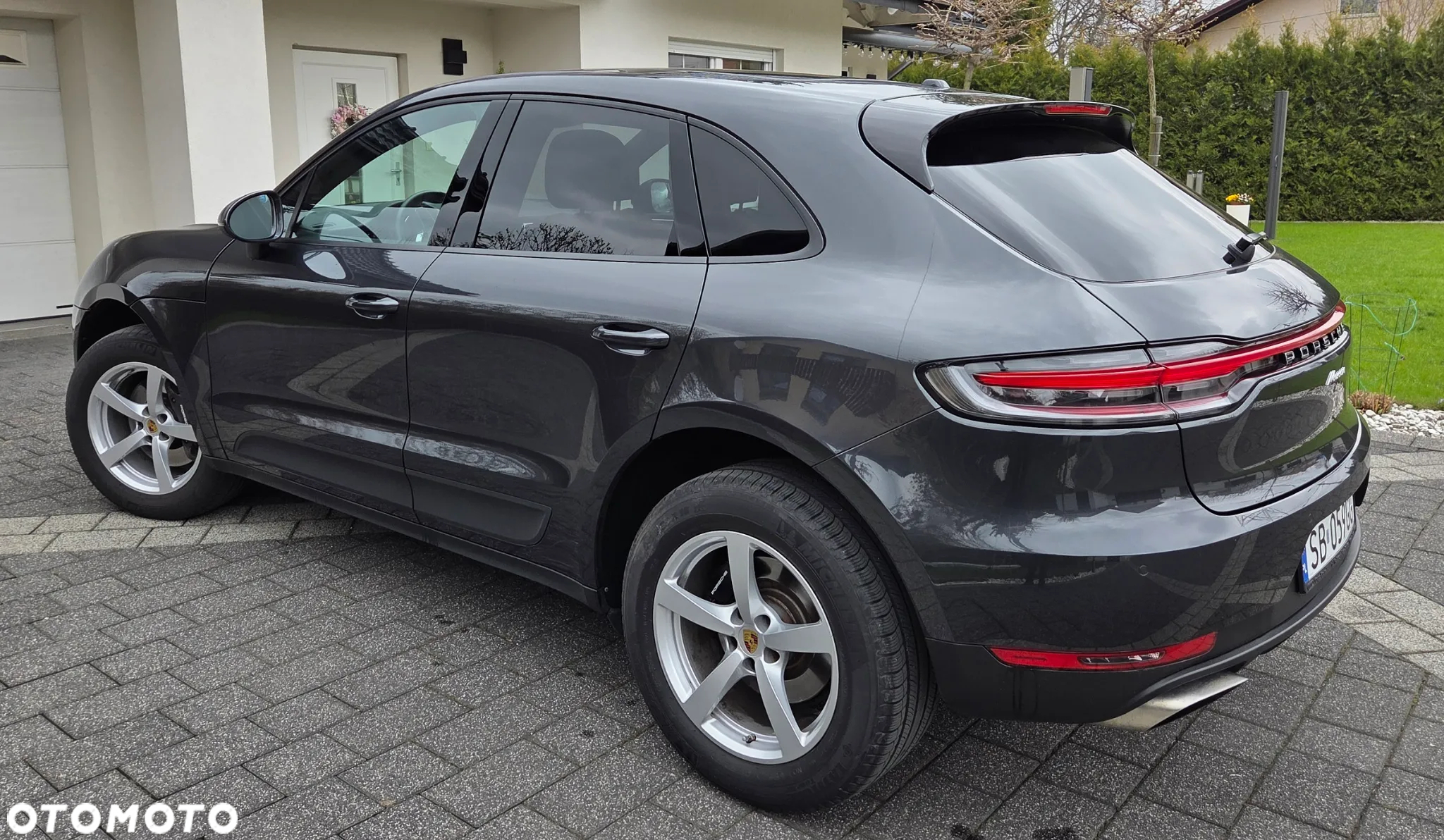 Porsche Macan Standard - 4