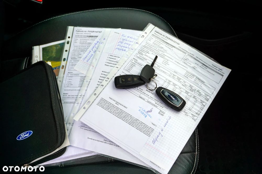 Ford Kuga 2.5 4x4 Titanium - 10