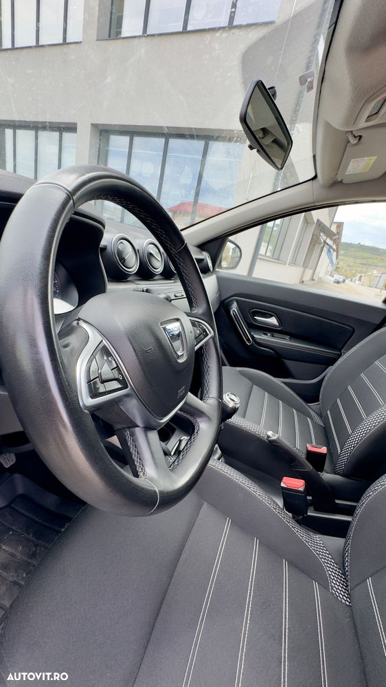 Dacia Duster 1.5 Blue dCi 4WD Prestige - 9