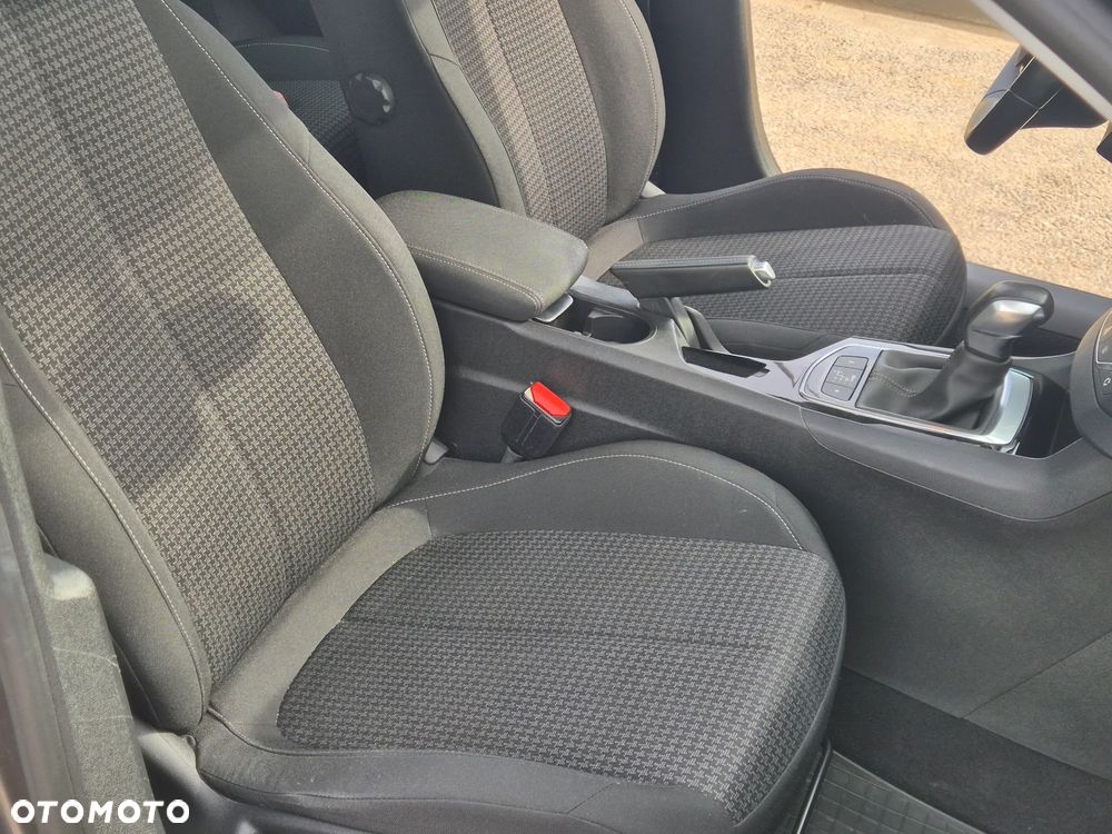 Peugeot 308 1.6 BlueHDi Active S&S EAT6 - 16